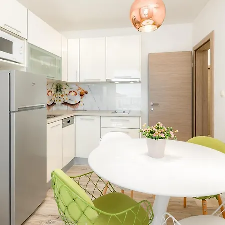 Luxury Bellavista Amazing Sea Holidays With Private & Parking Guest house