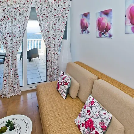 Guest house Luxury Bellavista Amazing Sea Holidays With Private & Parking